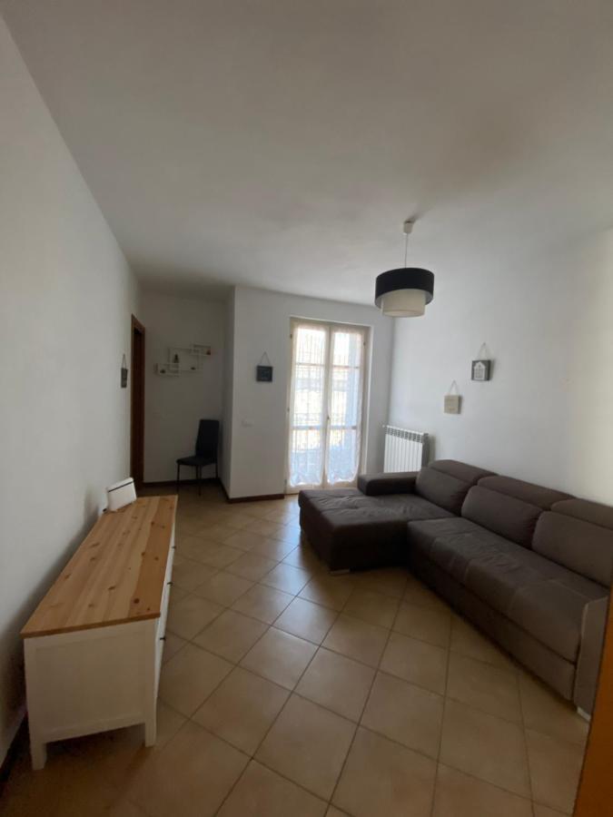 "Coccole Nel Borgo" 2Min To Outlet Apartment With Terrace Serravalle Scrivia Exteriör bild